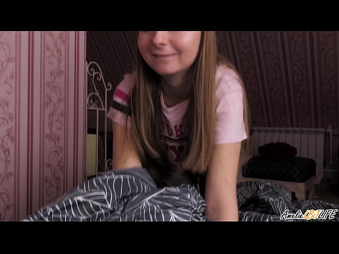 ❤️ Blondie የቢኤፍኤፍዋን በጥልቅ ትጠባባታለች እና በአፍዋ ድመች። ❌  የፊንጢጣ የወሲብ ፊልም ☑